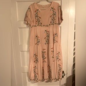 Size medium boutique floral embroidered dress
